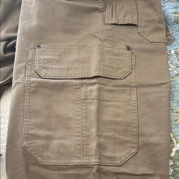 Duluth Trading Co. Khaki Flex Fire Hose Relax Fit Pants 38/30 - Picture 5 of 5